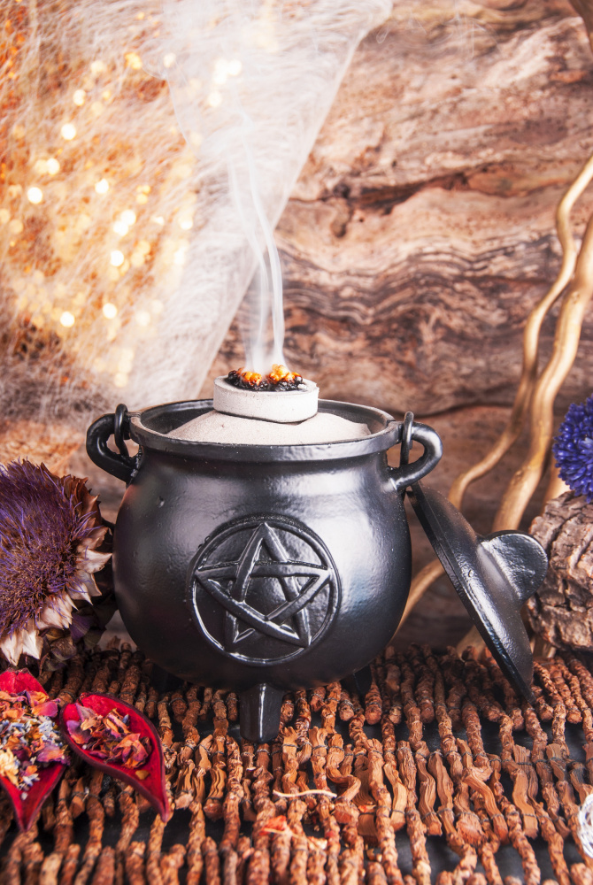 Cauldron Bubble Wiccan Witch Incense Stick Burners - WEIRD KULT